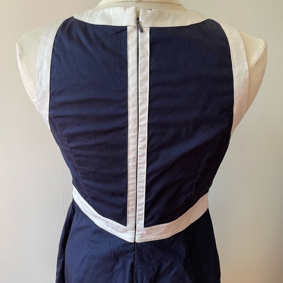 Banana Republic fit and flare dress - Picture 2 of 3